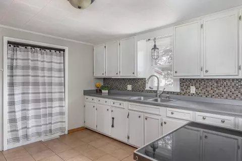 Kitchen - 2725 W Heather Ave, Appleton, WI 54914 photo 1 of 1