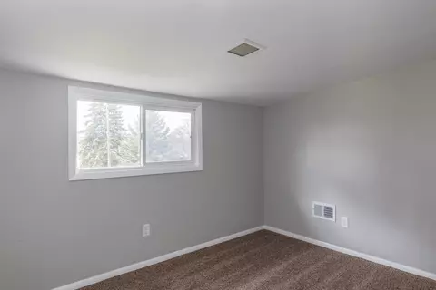 Bedroom - 2725 W Heather Ave, Appleton, WI 54914 photo 5 of 5
