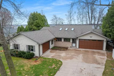 w4891 West Birchwood Drive, Shawano, WI 54166