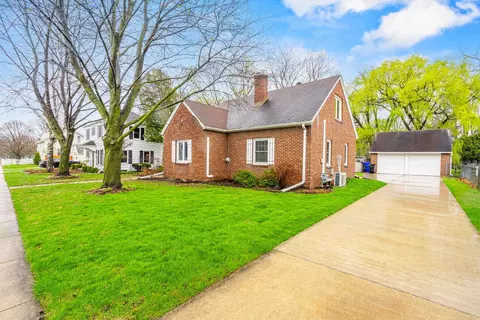 111 E Glendale Ave, Appleton, WI 54911