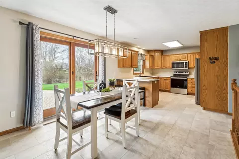 Dining - w5958 Garnet Drive, Appleton, WI 54915 photo 1 of 2