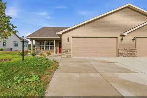 312 Twilight Trl, Fond Du Lac, WI 54937