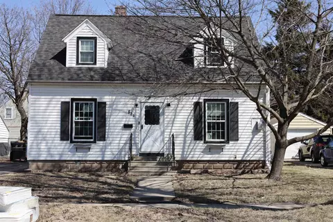 851 De Pere St, Menasha, WI 54952