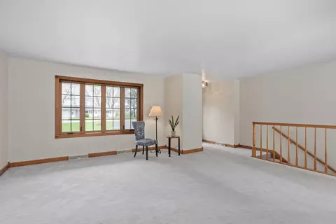 w11330 Rose-eld Road, Ripon, WI 54971 photo 2