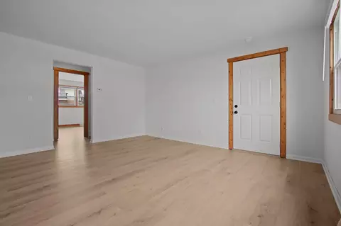 2301 E Peter St, Appleton, WI 54915 photo 2
