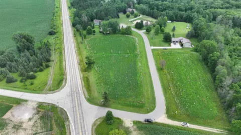 river bend lane, Cecil, WI 54111 photo 4