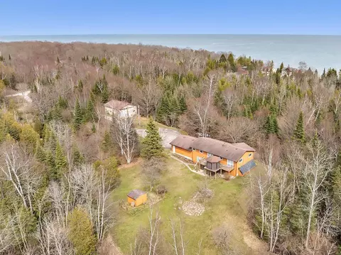 2031 Sunrise Shores Rd, Sturgeon Bay, WI 54235