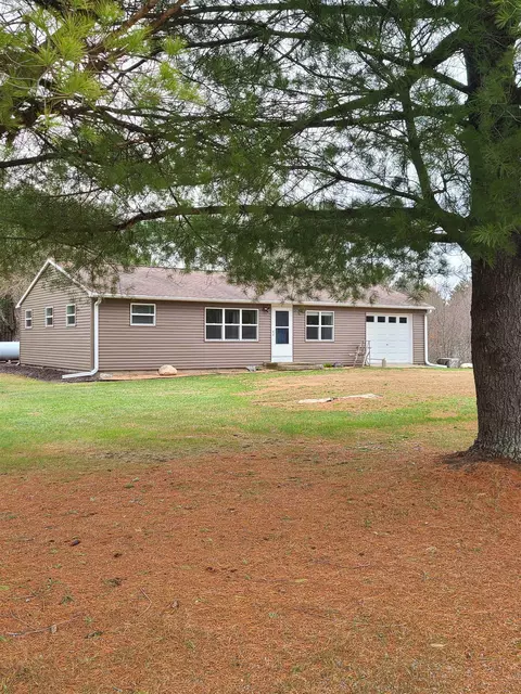 n9438 Kiss Lake Lane, Crivitz, WI 54114