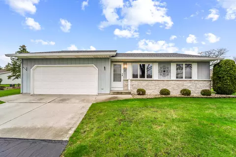 45 Heritage Ln, Fond Du Lac, WI 54935