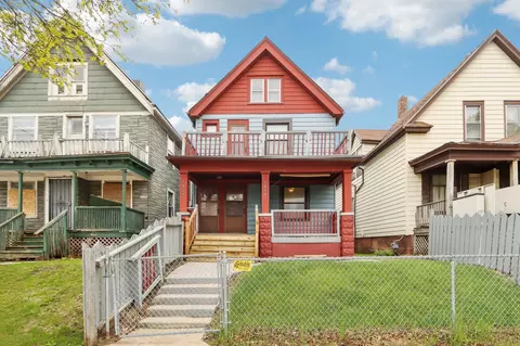 2654 N 24th St, Milwaukee, WI 53206