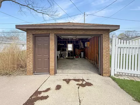 1010 E Byrd St, Appleton, WI 54911 photo 17
