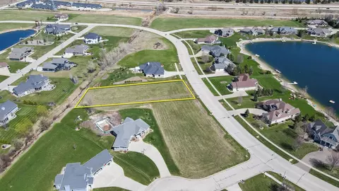 436 N Country Ln #80, Fond Du Lac, WI 54935