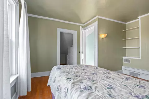Bedroom - 315 E South River St, Appleton, WI 54915 photo 4 of 8