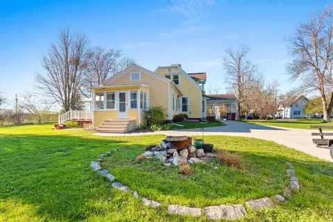 Exterior - 315 E South River St, Appleton, WI 54915 photo 19 of 23