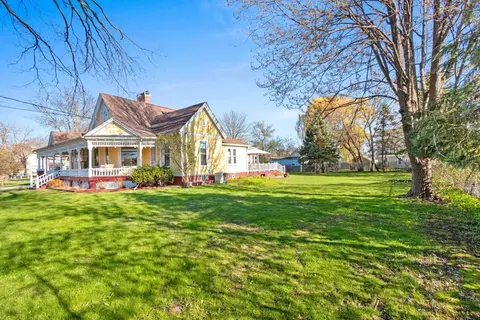 Exterior - 315 E South River St, Appleton, WI 54915 photo 16 of 23