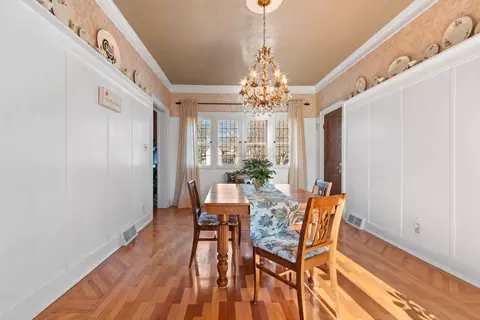 Dining - 315 E South River St, Appleton, WI 54915 photo 2 of 3