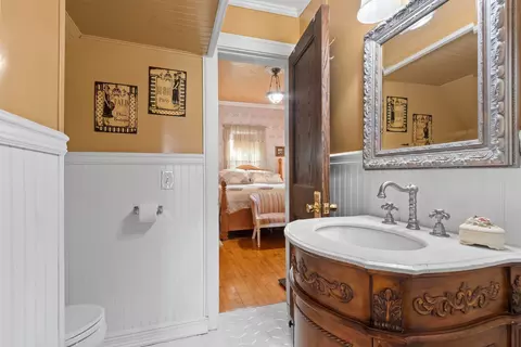 Bath - 315 E South River St, Appleton, WI 54915 photo 2 of 3