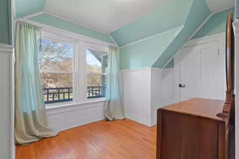 Bedroom - 315 E South River St, Appleton, WI 54915 photo 7 of 8