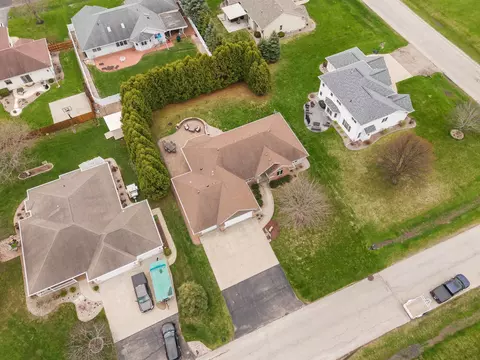 View/Area - 2655 Timber Crest Ct, Appleton, WI 54914 photo 6 of 10