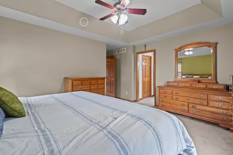 Bedroom - 2655 Timber Crest Ct, Appleton, WI 54914 photo 1 of 10