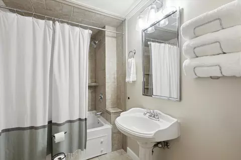 701 E Hoover Ave, Appleton, WI 54915 photo 22