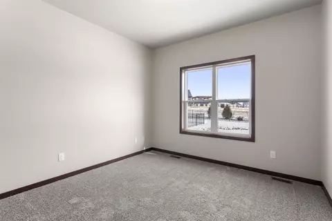 Bedroom - 5628 Sequoia Dr, Appleton, WI 54913 photo 2 of 5