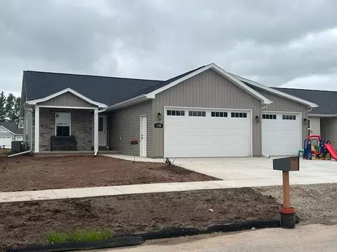 3700 E Gladiolus Pl, Appleton, WI 54913