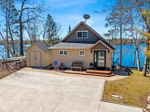 9331 N Marl Lake Rd, Pound, WI 54161
