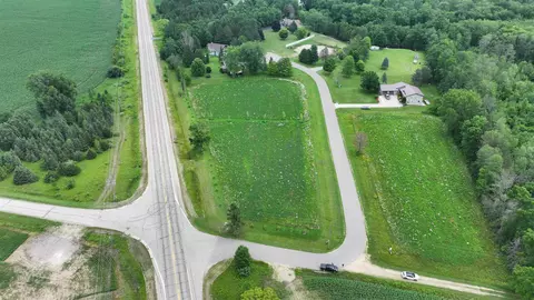 river bend lane, Cecil, WI 54111 photo 5