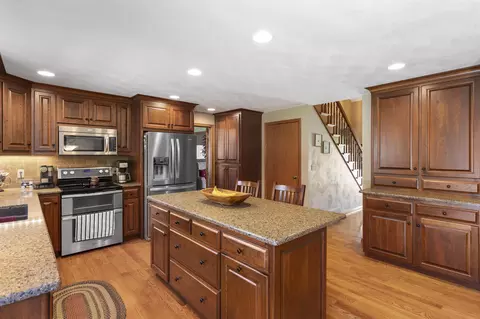 37 Pheasant Ct, Appleton, WI 54915 photo 7