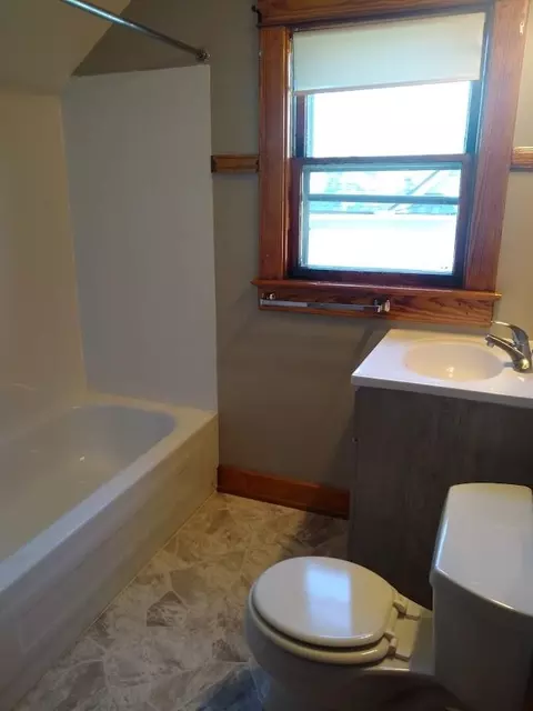 308 E Harrison St, Appleton, WI 54915 photo 19