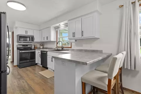 Kitchen - 2108 N Birchwood Ave, Appleton, WI 54914 photo 1 of 6