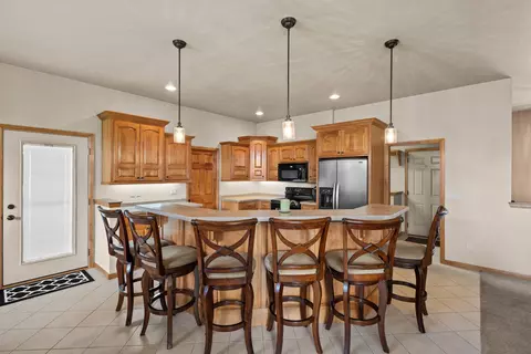 Kitchen - 3177 Devroy Ln, Howard, WI 54313 photo 1 of 6
