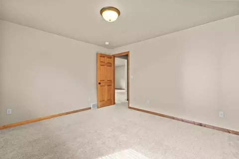 Bedroom - 3177 Devroy Ln, Howard, WI 54313 photo 8 of 8
