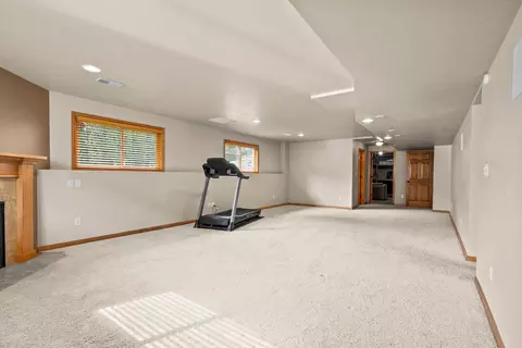 Living - 3177 Devroy Ln, Howard, WI 54313 photo 6 of 6