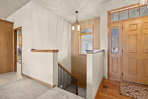 Entry Way - 3177 Devroy Ln, Howard, WI 54313 photo 5 of 6