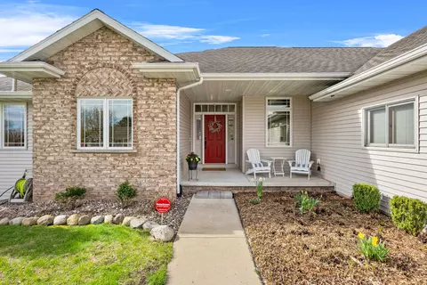 Exterior - 3177 Devroy Ln, Howard, WI 54313 photo 5 of 24