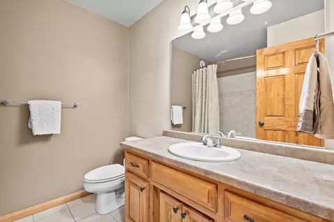 Bath - 3177 Devroy Ln, Howard, WI 54313 photo 1 of 4