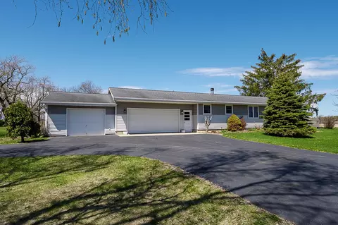 6709 County Road G, Gillett, WI 54124