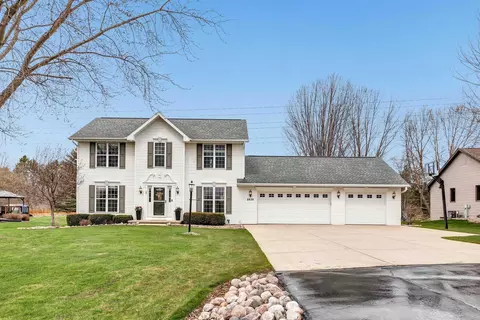 2839 Hawks Nest Trl, Green Bay, WI 54313