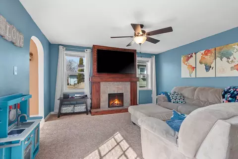 1130 S Kernan Ave, Appleton, WI 54915 photo 7