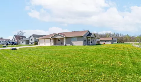 w2106 Tim Drive, Brillion, WI 54110