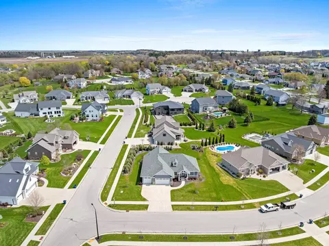 View/Area - 3963 Dollar Ln, De Pere, WI 54115 photo 4 of 9