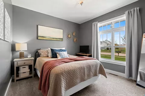 Bedroom - 3963 Dollar Ln, De Pere, WI 54115 photo 7 of 10