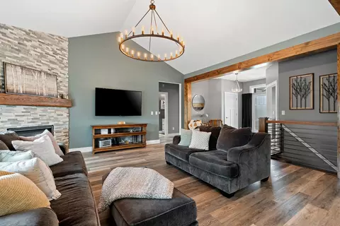 Living - 3963 Dollar Ln, De Pere, WI 54115 photo 4 of 6