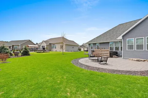 Exterior - 3963 Dollar Ln, De Pere, WI 54115 photo 12 of 16