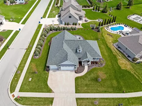 View/Area - 3963 Dollar Ln, De Pere, WI 54115 photo 3 of 9