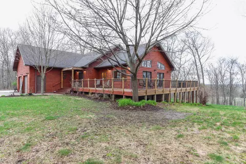 5503 Morgan Rd, Amherst, WI 54406