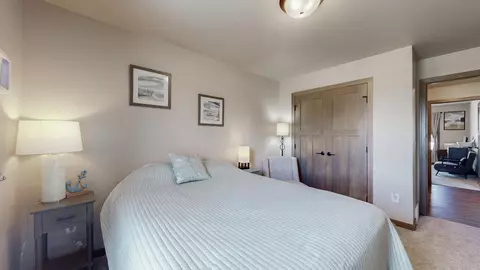 Bedroom - 2239 E Honeygold Ct, Appleton, WI 54913 photo 4 of 4