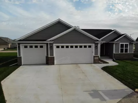 Exterior - 2239 E Honeygold Ct, Appleton, WI 54913 photo 7 of 18